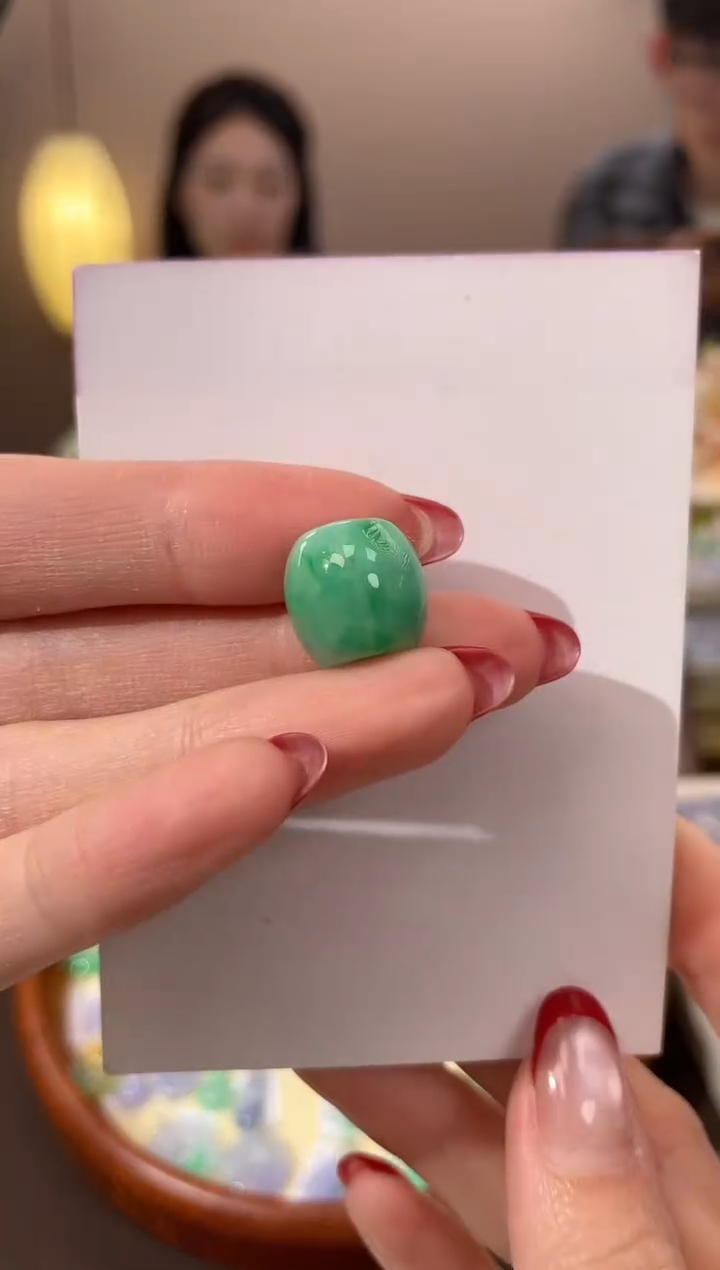 【闪购商品】翡翠颈饰未镶嵌天然缅甸a货翡翠