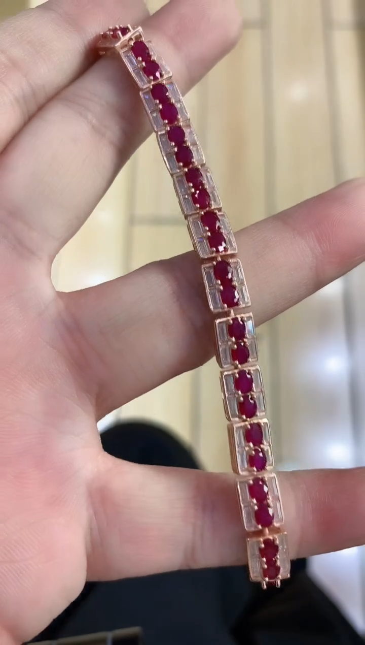 【闪购商品】红宝石手链银S925镶嵌...........