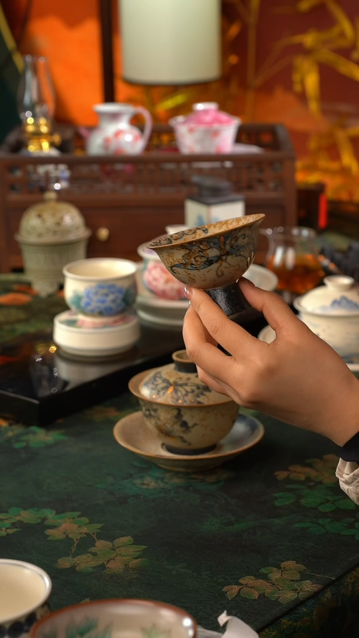 【闪购商品】初六好物分享@@蝴蝶高足杯