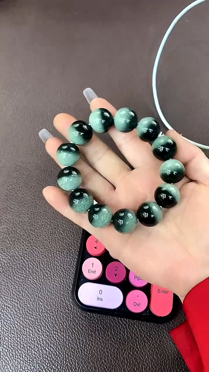 未镶嵌手链透闪石质玉手串