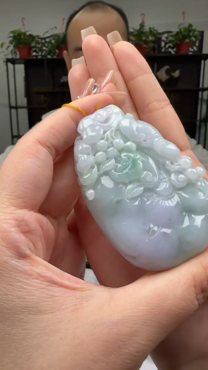 【闪购商品】翡翠颈饰未镶嵌天然翡翠A货吊坠