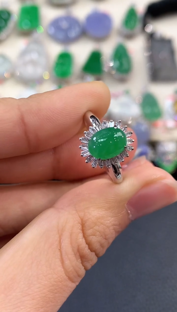 【闪购商品】翡翠戒指18K金镶嵌 B62