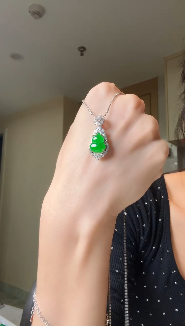 翡翠银S925镶嵌吊坠(不含链)天然翡翠吊坠