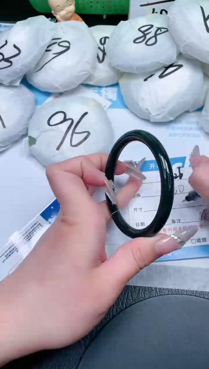 【闪购商品】和田玉手镯未镶嵌326-59