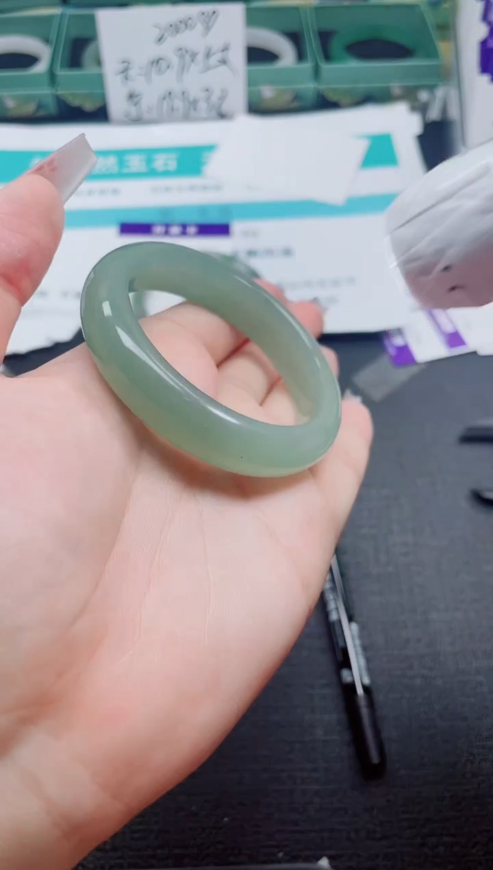 未镶嵌手镯石英质玉52-51