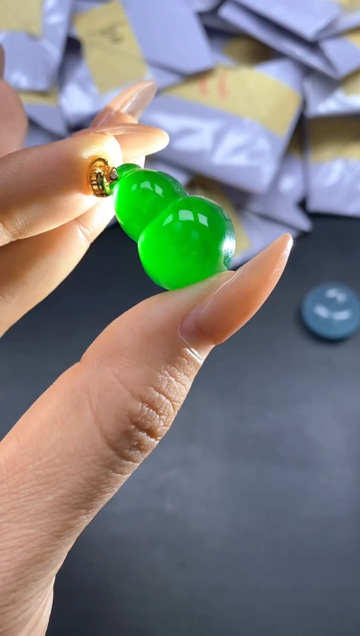 翡翠未镶嵌颈饰 闪耀精品（吊坠加扣头）209