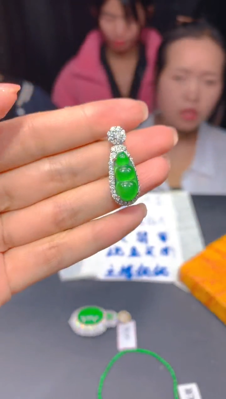 【闪购商品】定制翡翠未镶嵌207多样性发货（发其一）