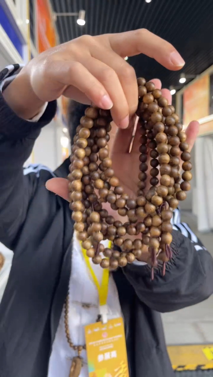 沉香手串海南沉香0.9规格圆珠多圈30克+多样性发一