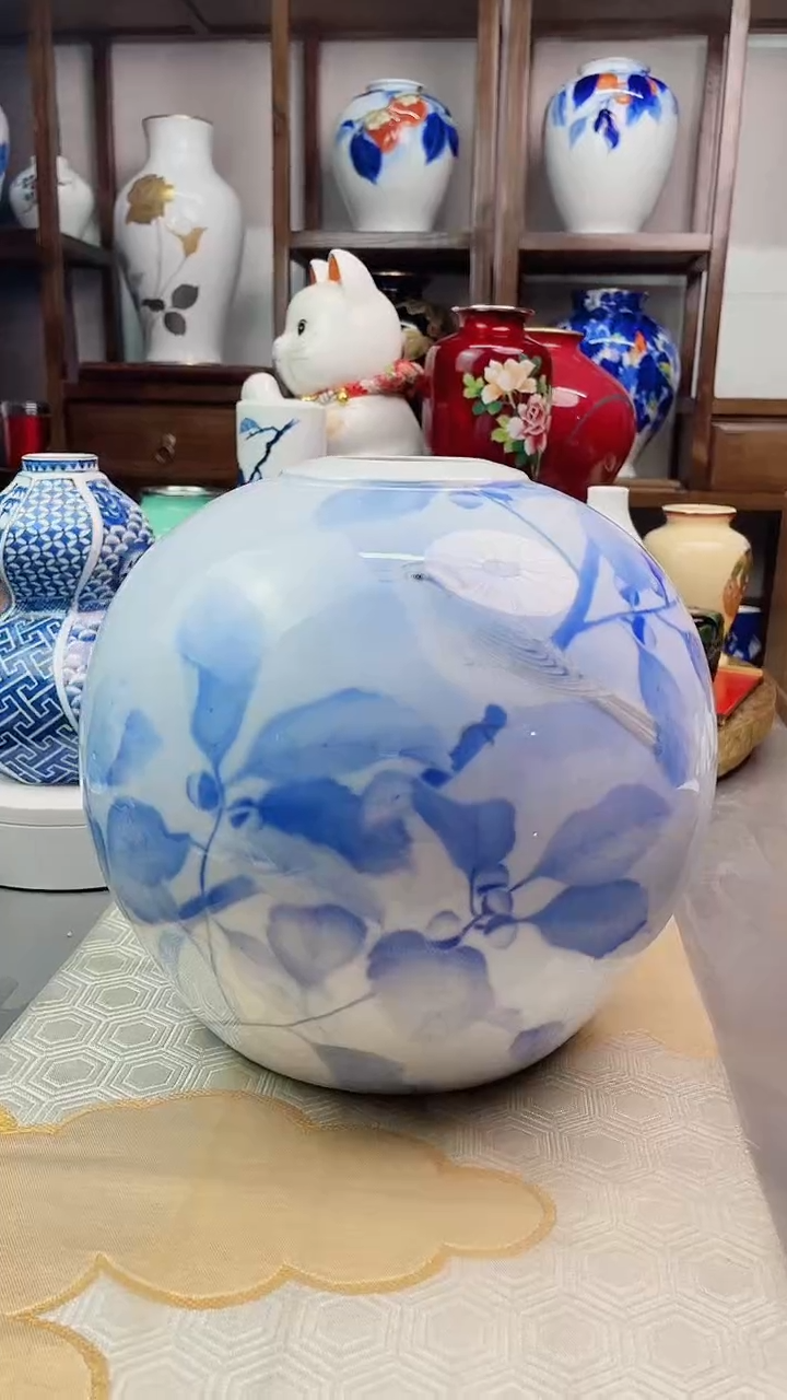 【闪购商品】盘深川制花瓶一一一