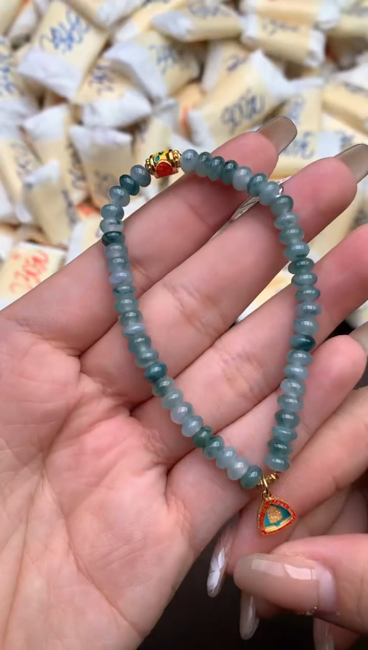 【闪购商品】翡翠手串未镶嵌—