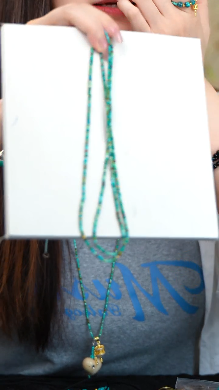 小米珠绿松石天然矿石