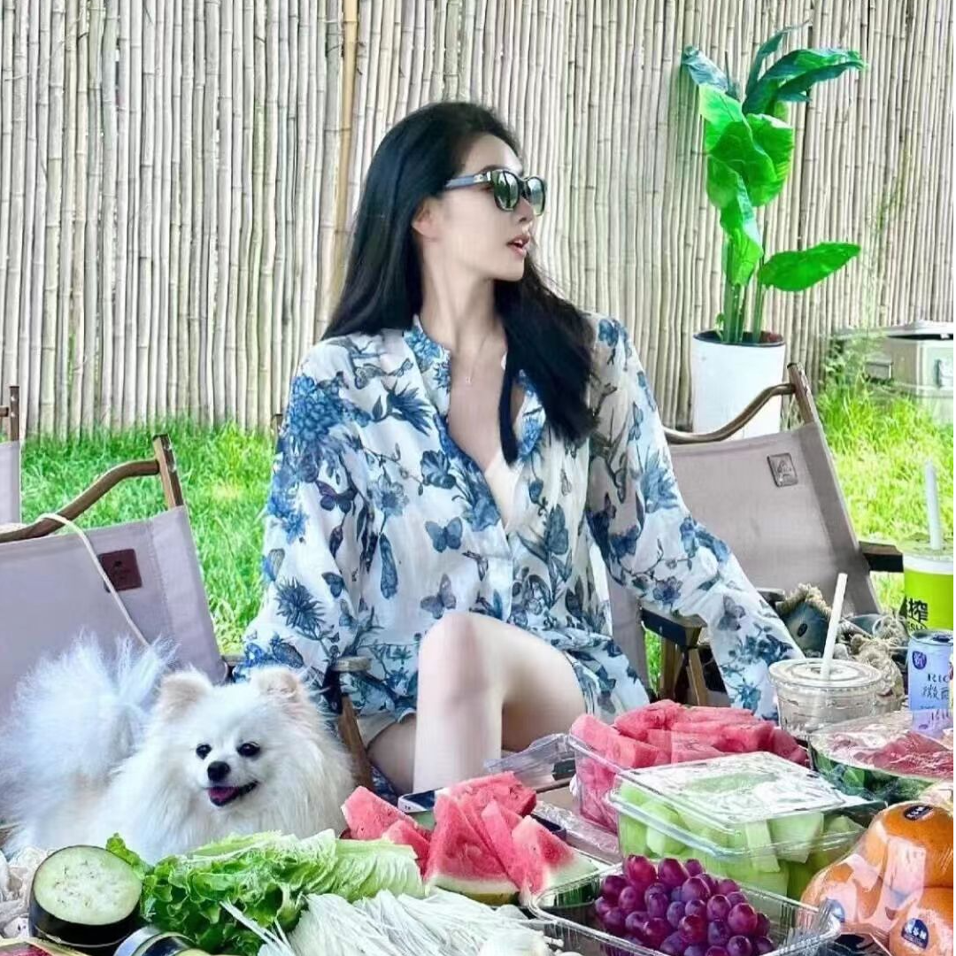 未使用 DIOR/迪奥 新款 蝴蝶图案长袖 蓝白/F38