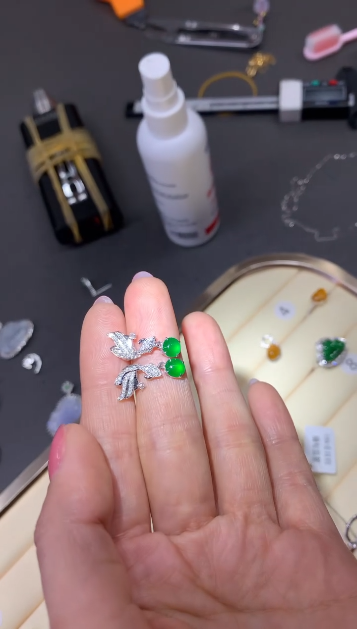 【闪购商品】翡翠耳饰18K金镶嵌|不退不换