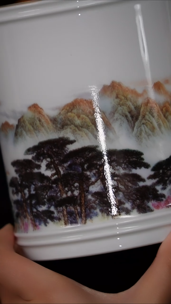 【闪购商品】其他鹤云景德镇陶瓷创意笔筒