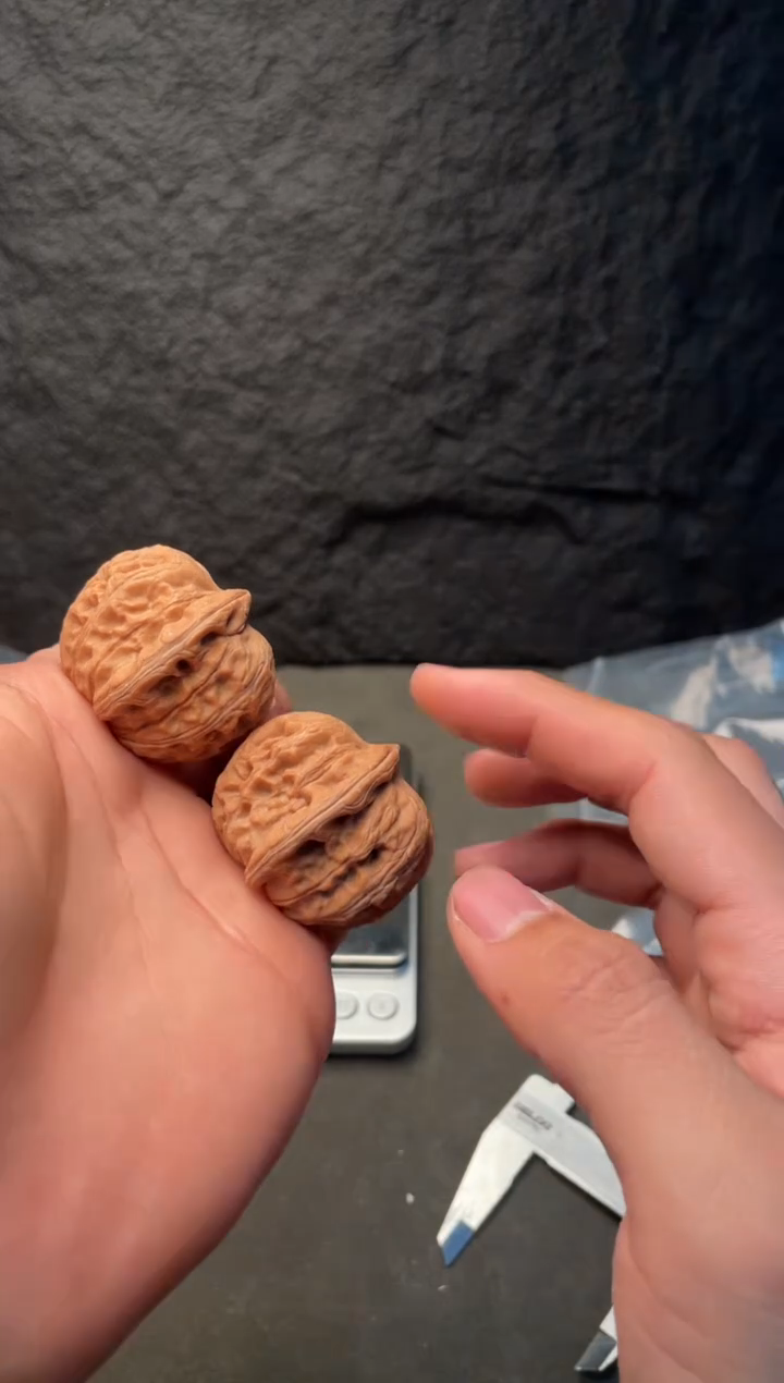 吊坠文玩核桃15元宝