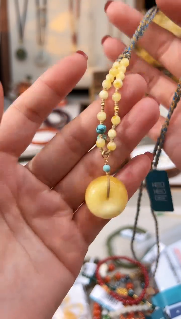 【闪购商品】琥珀颈饰未镶嵌@@E921J016656