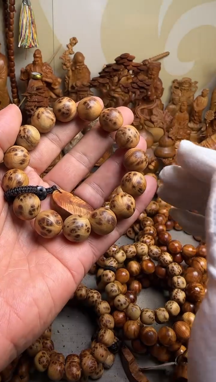 【闪购商品】柏木手串/手链崖柏爆满雀眼瘤疤1.5