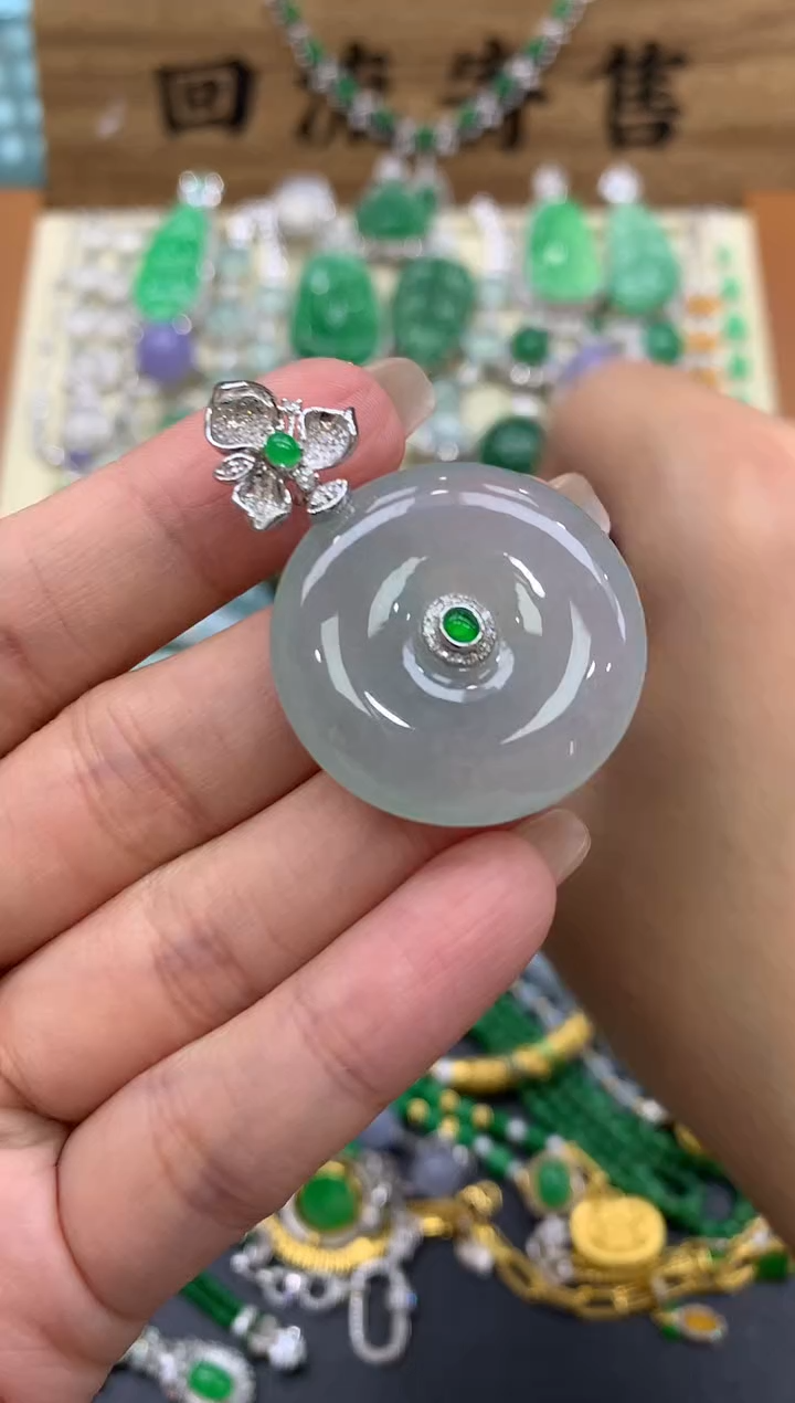 【闪购商品】翡翠颈饰18K金镶嵌381-中国好珍宝