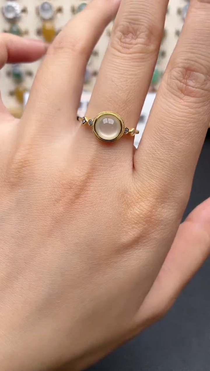 【闪购商品】翡翠戒指银S925镶嵌一物一证一礼盒