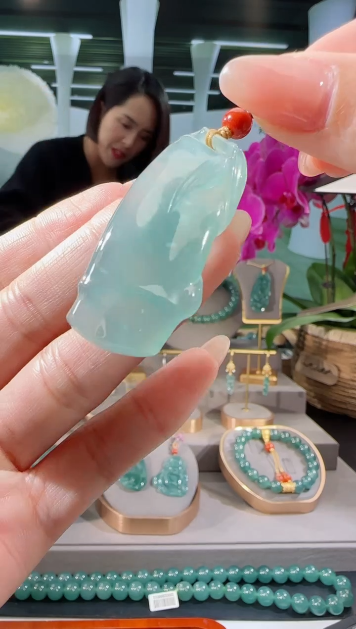 【闪购商品】翡翠吊坠(不含链)未镶嵌竹节