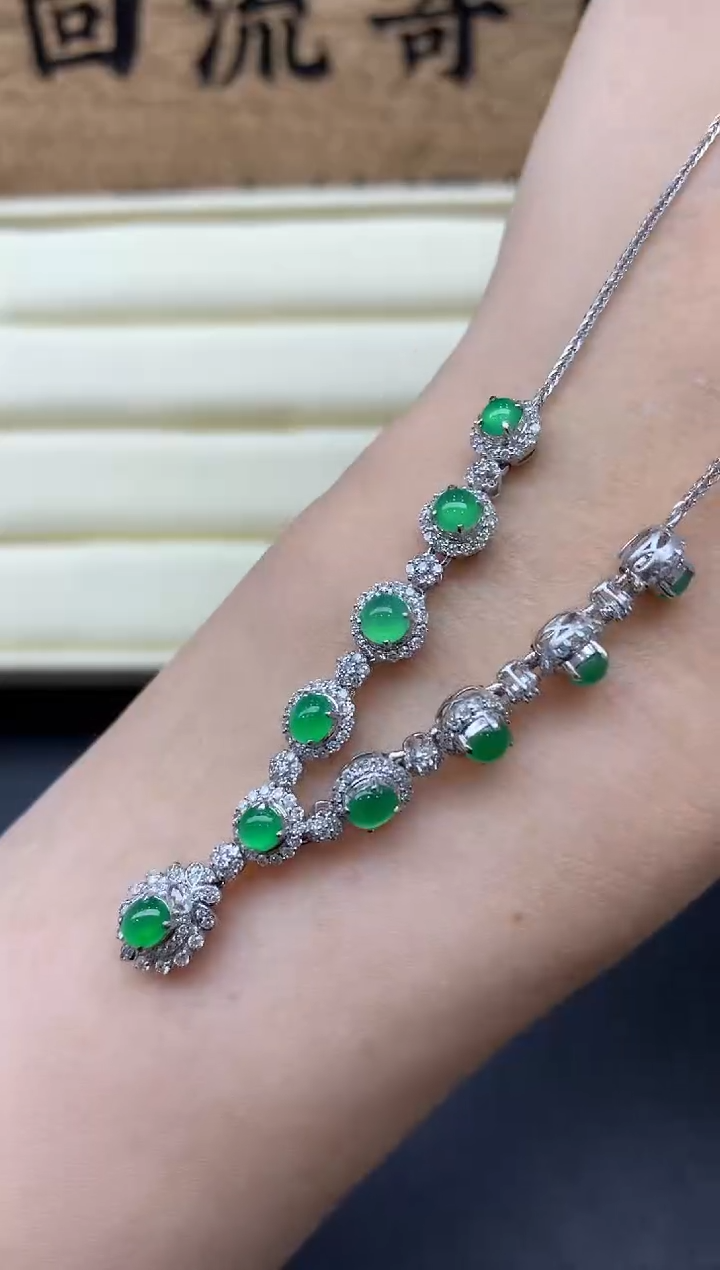 【闪购商品】翡翠颈饰18K金镶嵌585-中国好珍宝