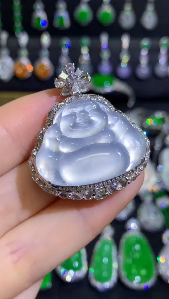 【闪购商品】翡翠颈饰18K金镶嵌玻璃种极光佛公一刀切