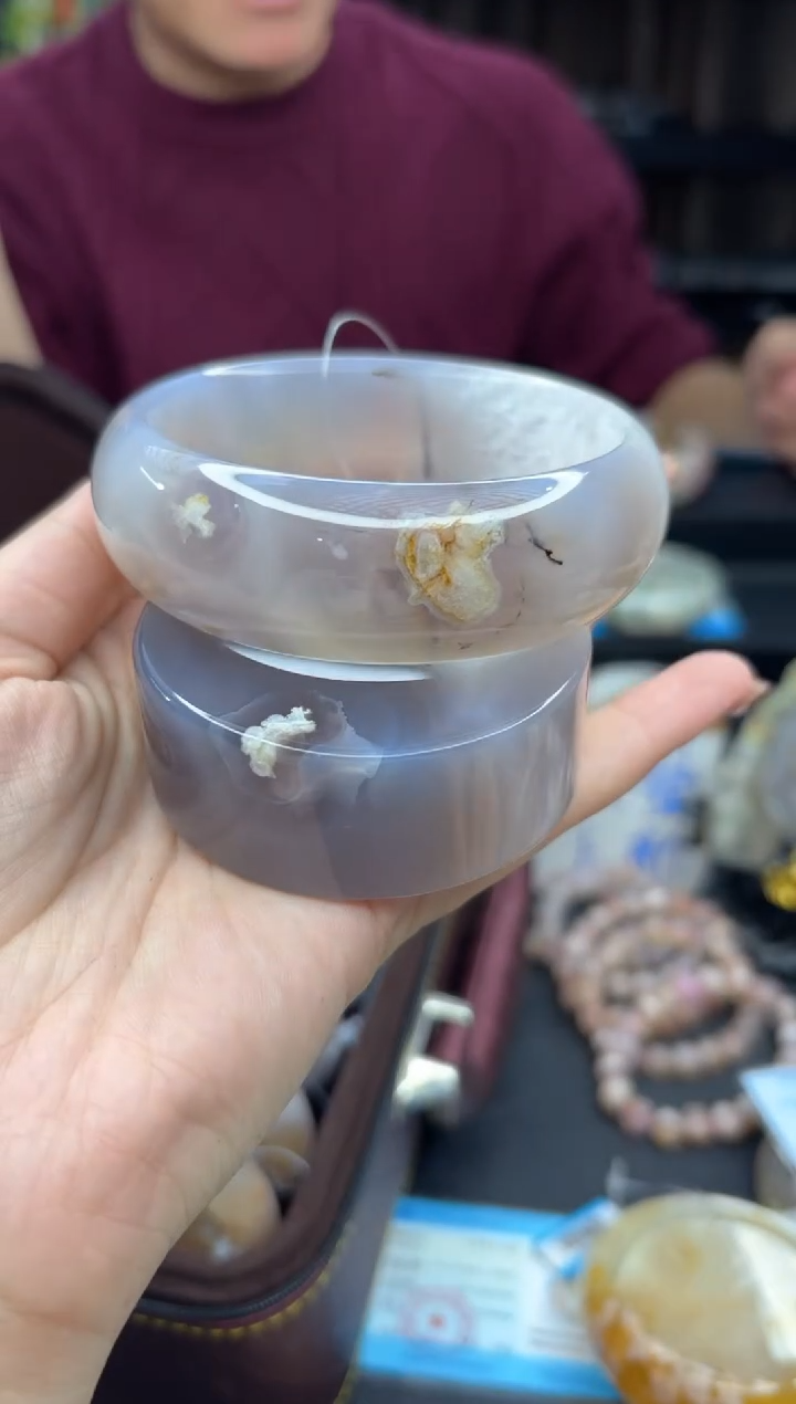 【闪购商品】石英质玉手镯未镶嵌216（62圈赠送镯心）