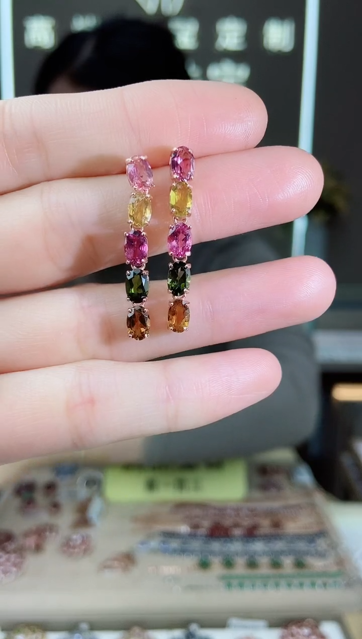 【闪购商品】碧玺耳饰银S925镶嵌耳饰