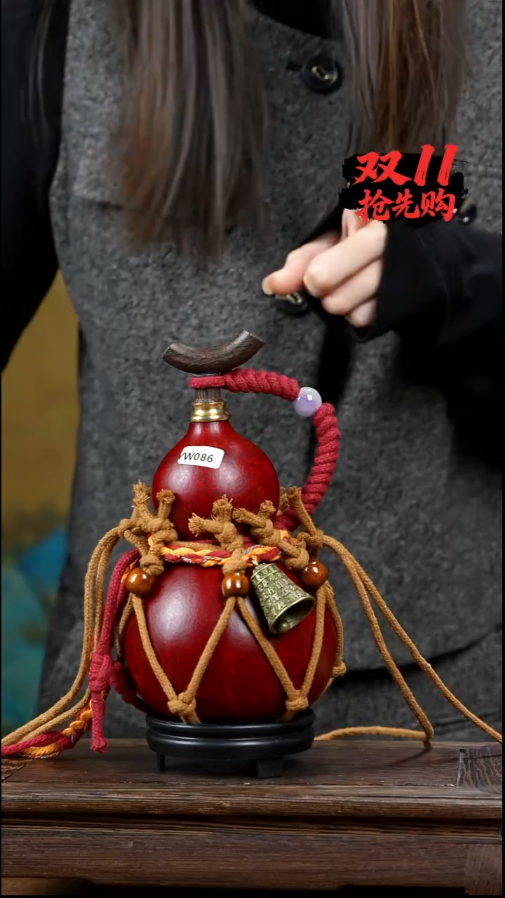 YW086复古网兜款天然酒葫芦（一物一拍）