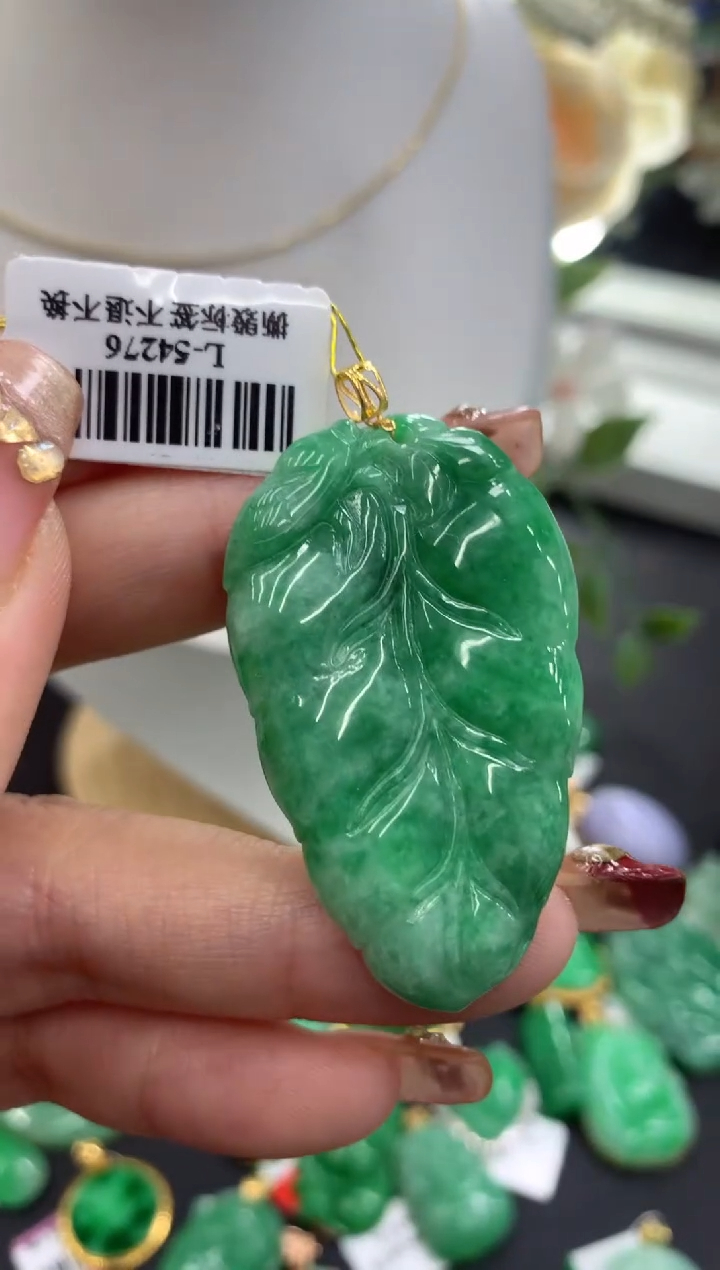 【闪购商品】翡翠吊坠(不含链)18K金镶嵌挂件