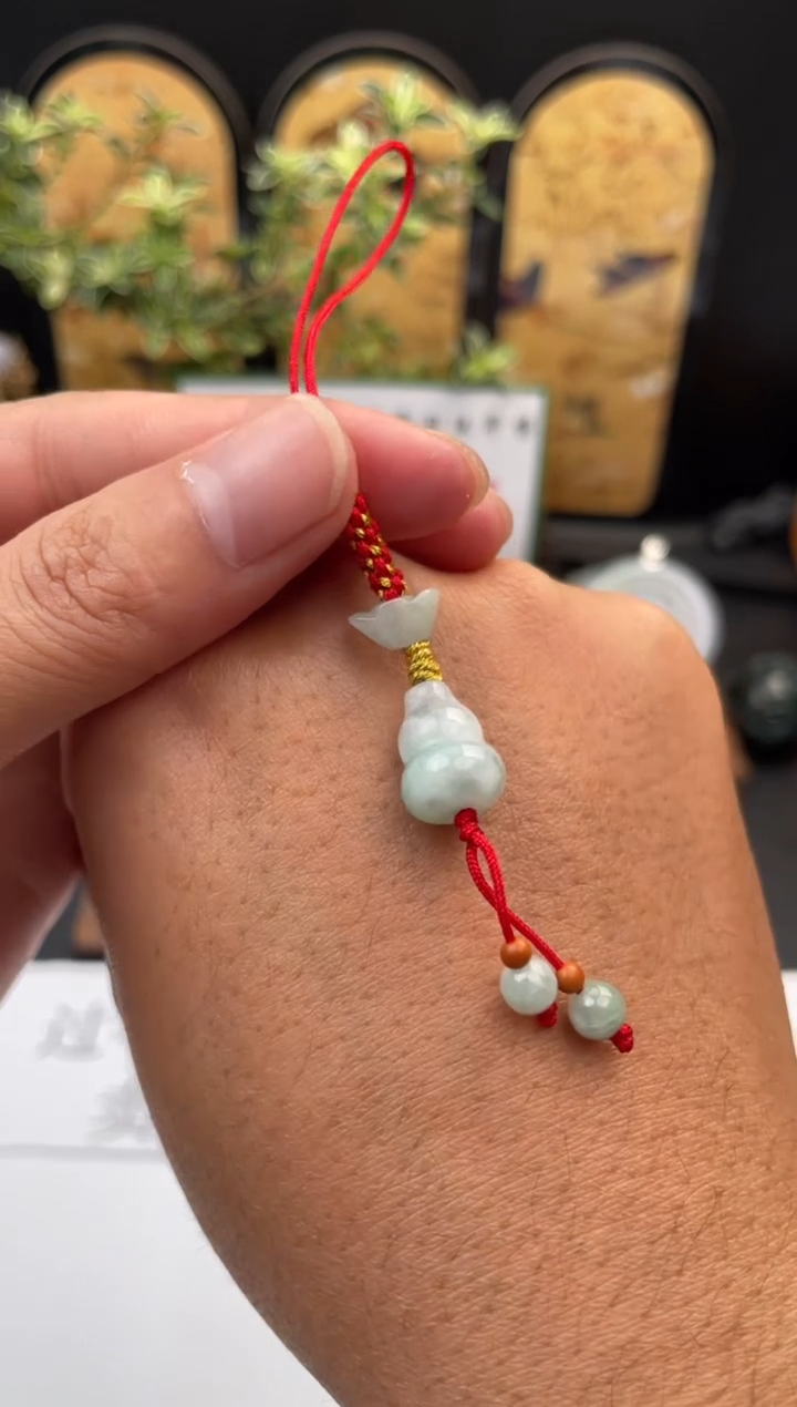 吊坠(不含链)未镶嵌翡翠葫芦