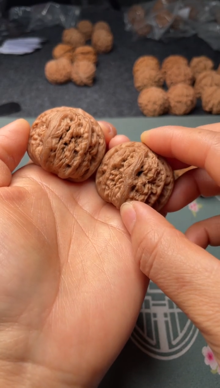 把件文玩核桃w301  九龙  38尺