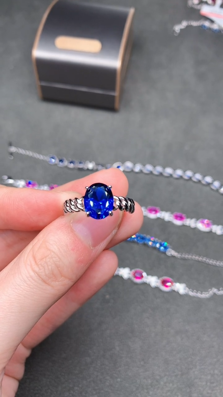 【闪购商品】蓝宝石戒指银S925镶嵌.......