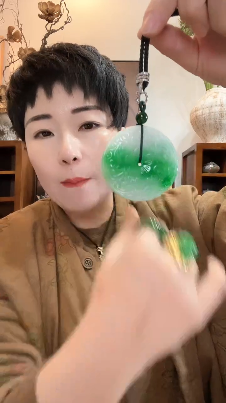 吊坠(赠链)未镶嵌翡翠多样性发货097