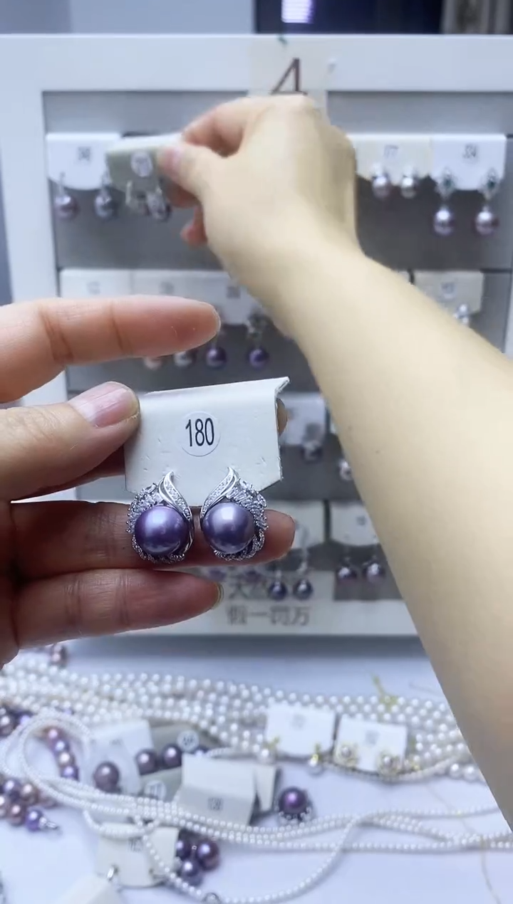 【闪购商品】淡水珍珠耳饰银S925镶嵌180