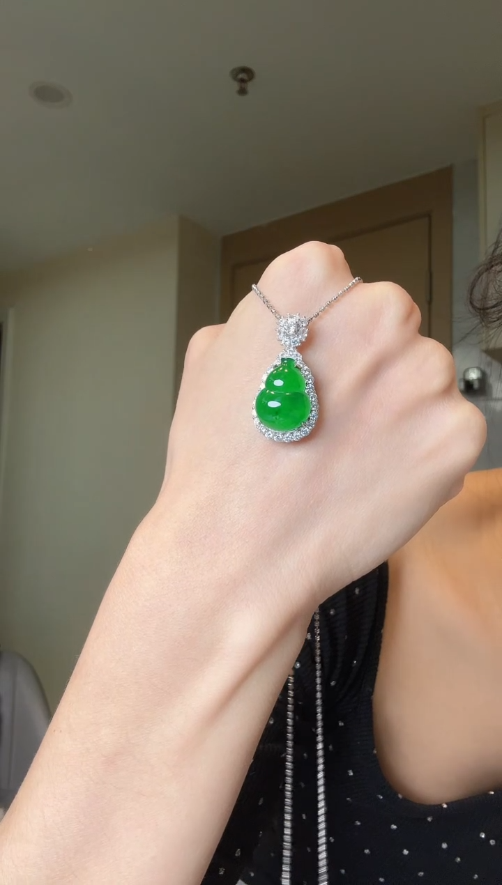 【闪购商品】翡翠吊坠(不含链)银S925镶嵌天然翡翠吊坠1