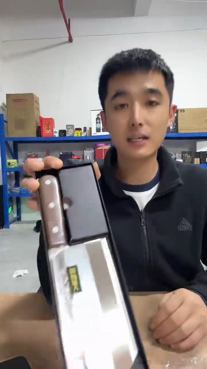 厨房包丁.......
