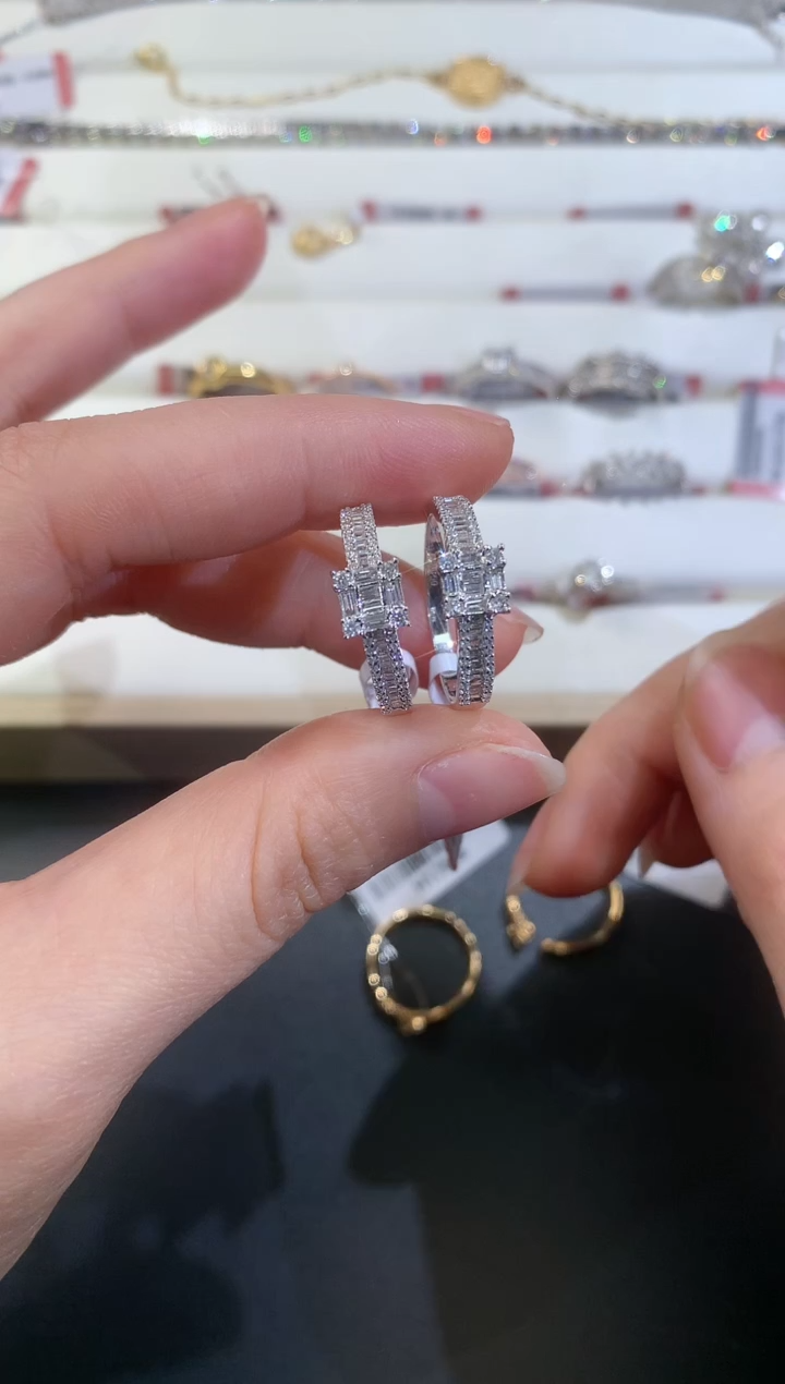 【闪购商品】钻石戒指18K金镶嵌Z206|2980多样性发其一