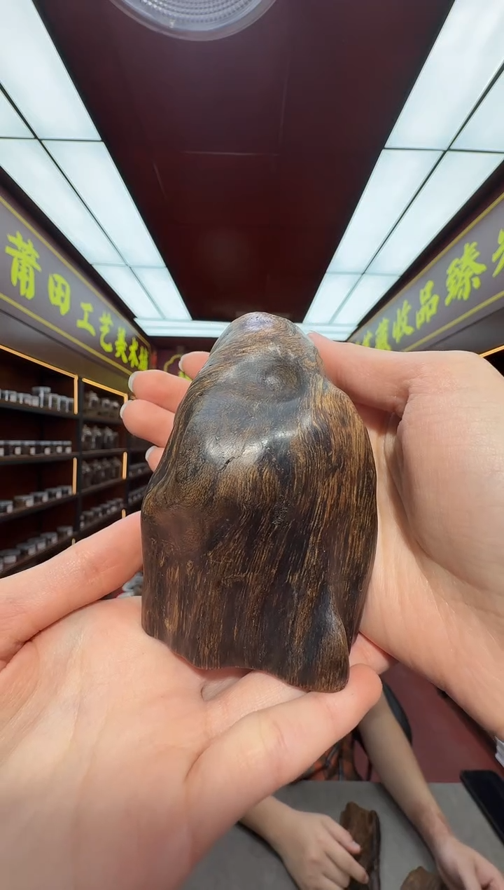 沉香手把件多样性发一