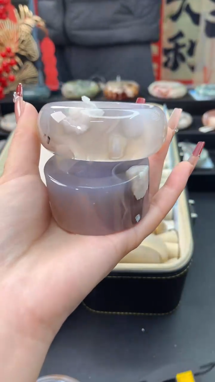 【闪购商品】石英质玉手镯未镶嵌赠送镯心（58圈口）