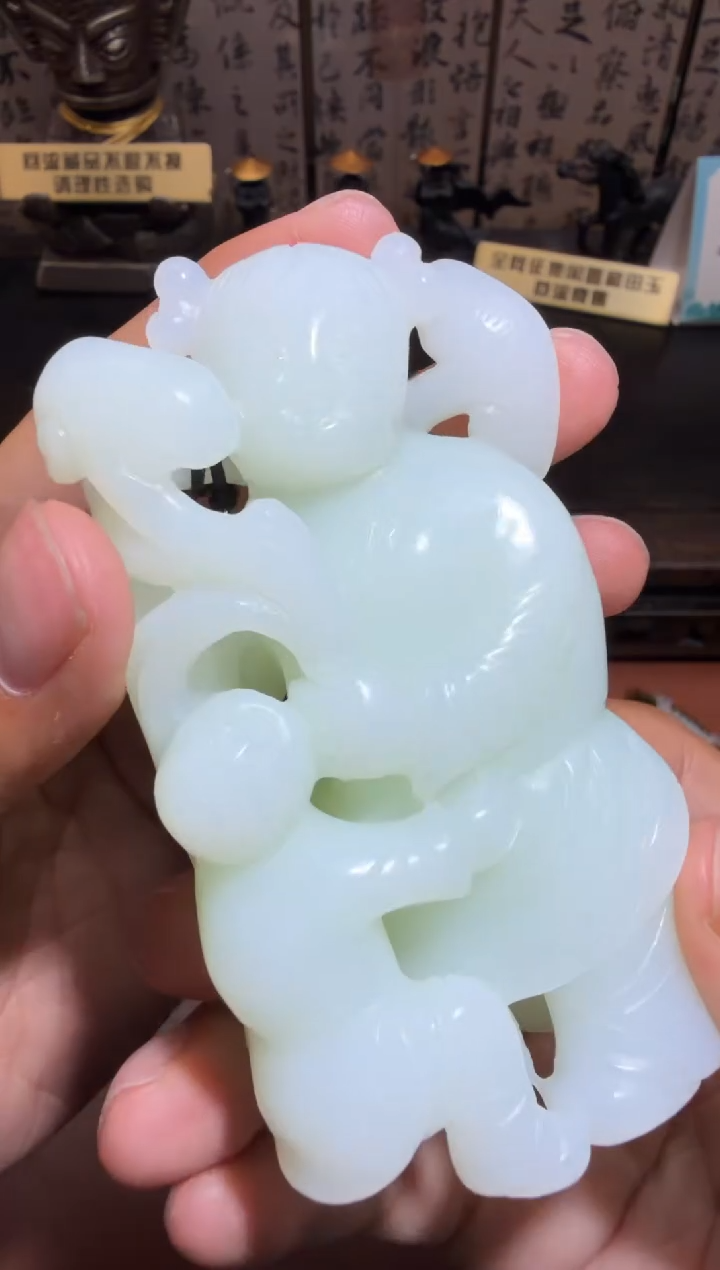 未镶嵌和田玉挂件和田玉