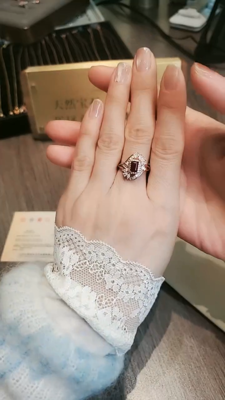 【闪购商品】红宝石戒指银S925镶嵌天然宝石
