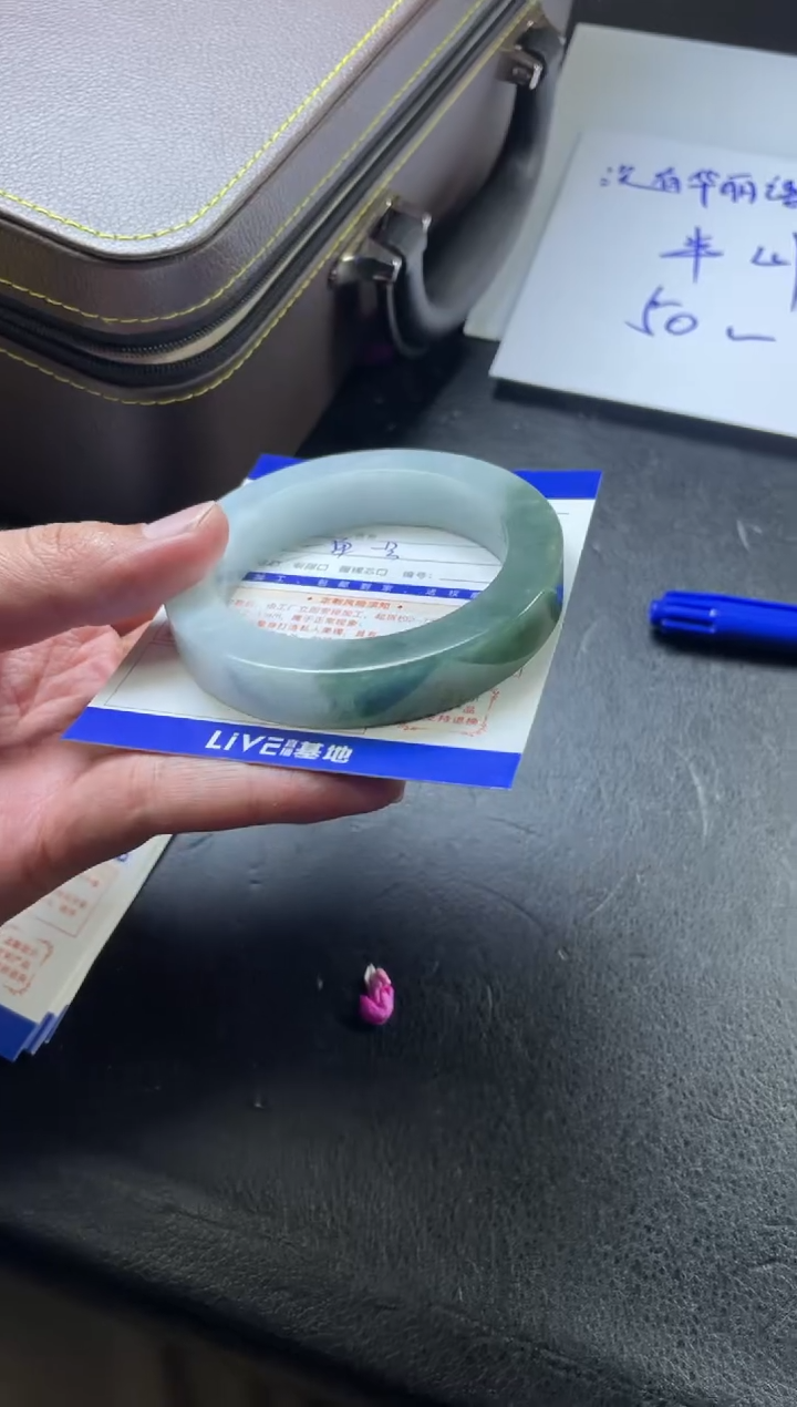 【闪购商品】定制翡翠手镯未镶嵌手镯定制一件