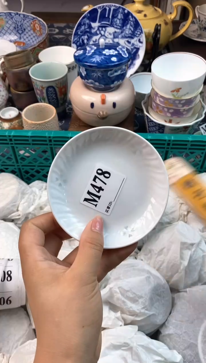 瓷片八*?[○･｀Д´･ ○][○･｀Д´･ ○]