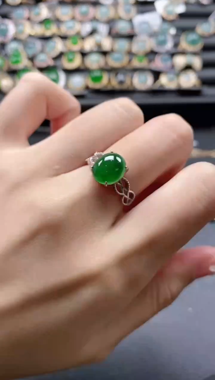 【闪购商品】翡翠戒指银S925镶嵌51511