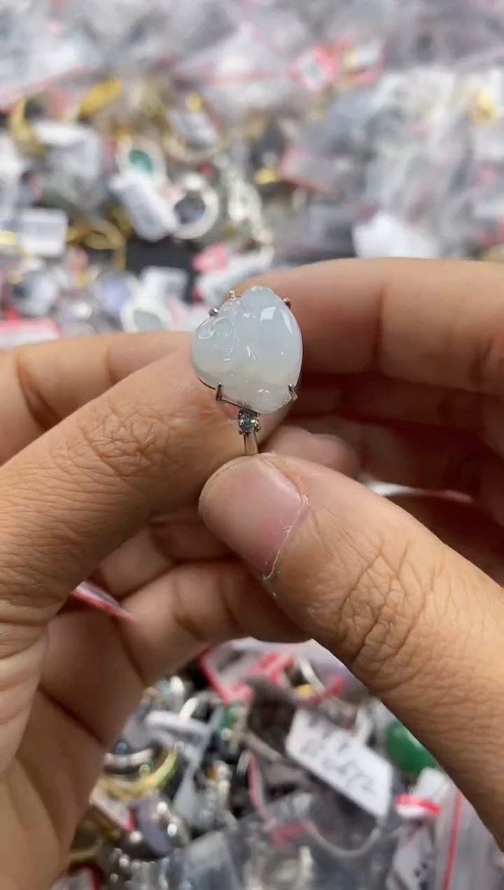 银S925镶嵌戒指翡翠777           2