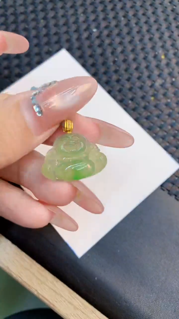 翡翠18K金镶嵌吊坠(不含链)1