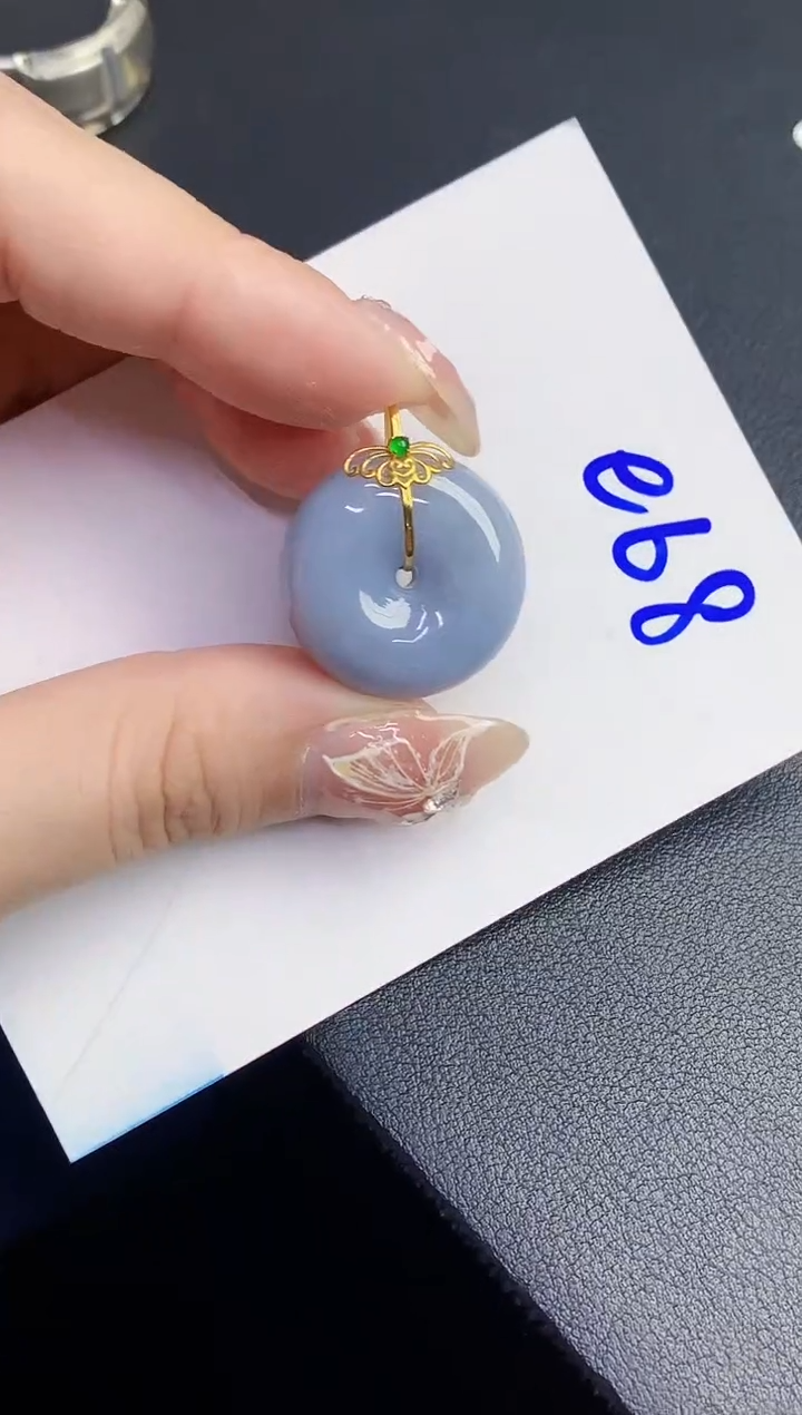 【闪购商品】翡翠颈饰18K金镶嵌0000000000