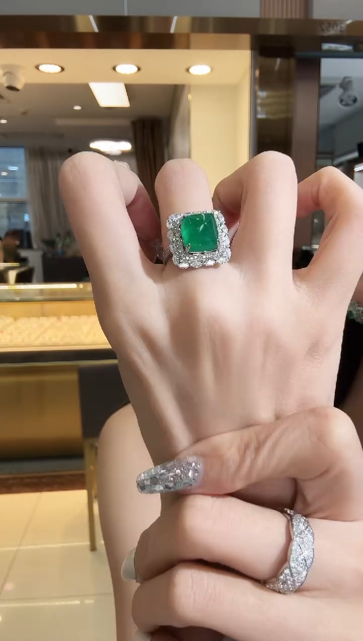 铂Pt950镶嵌戒指祖母绿5.71ct