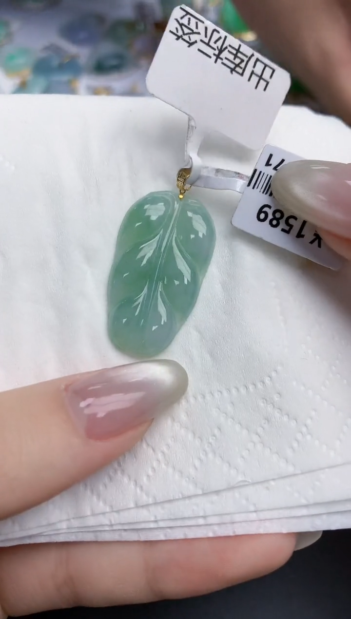 【闪购商品】翡翠颈饰18K金镶嵌天然缅甸翡翠A货